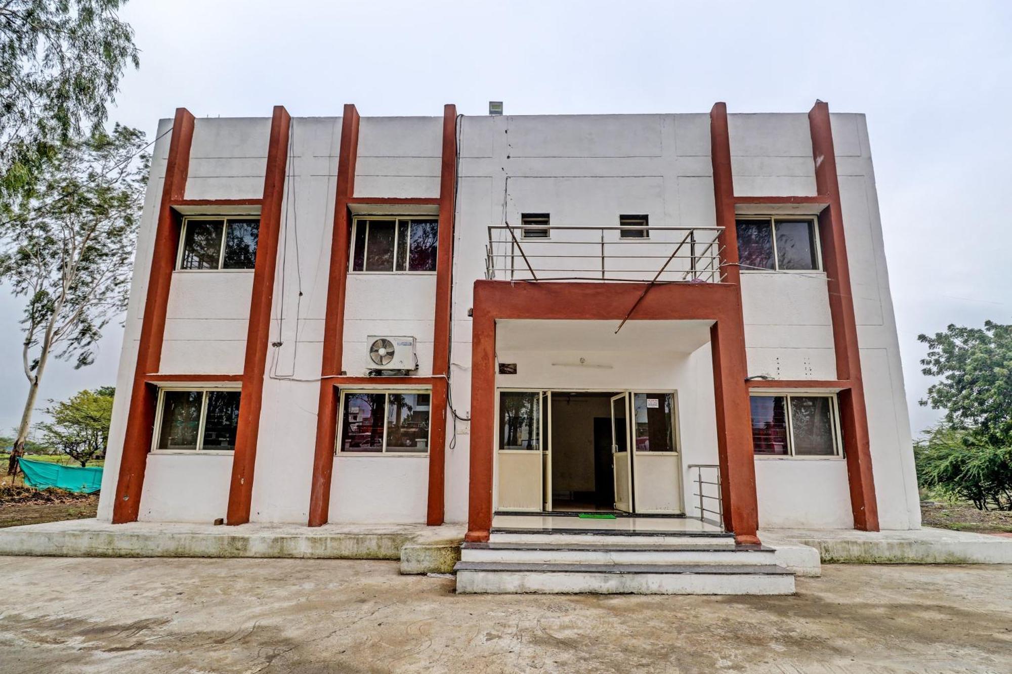 Hotel O Midway Treat Dhar Екстер'єр фото